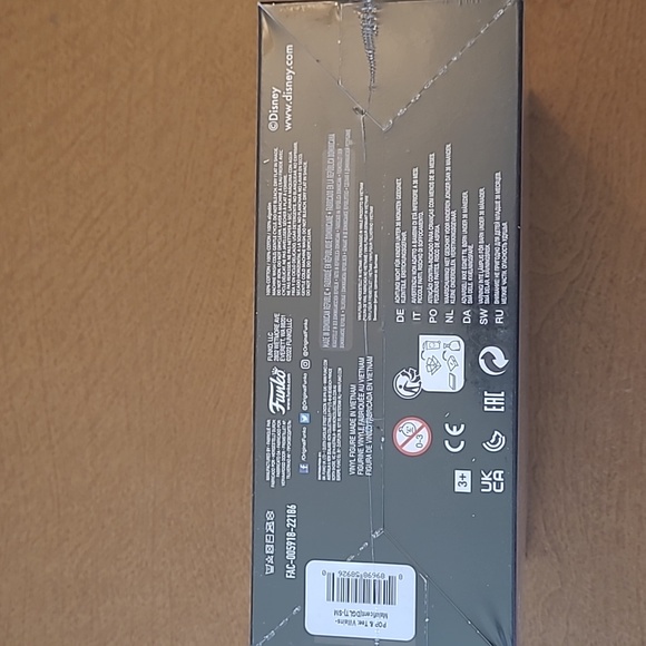 FUNKO Pop! Tees Disney's Maleficent Pop! & Tee Adult S NWT - Picture 6 of 9